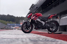 Мотоцикл BAJAJ Pulsar NS400Z Мотоцикл BAJAJ Pulsar NS400Z